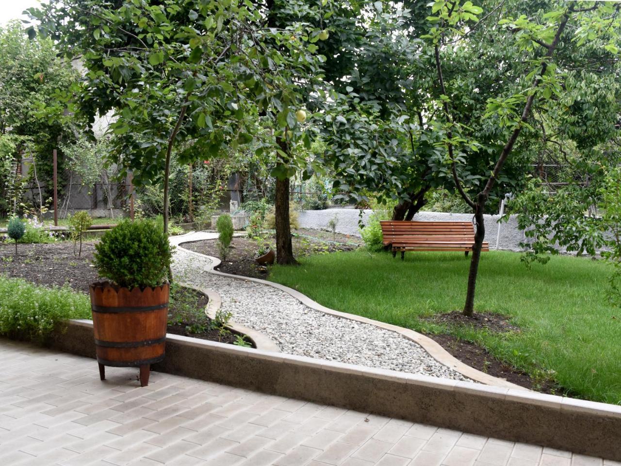 Guest House Kartuli Suli Telavi Exterior foto