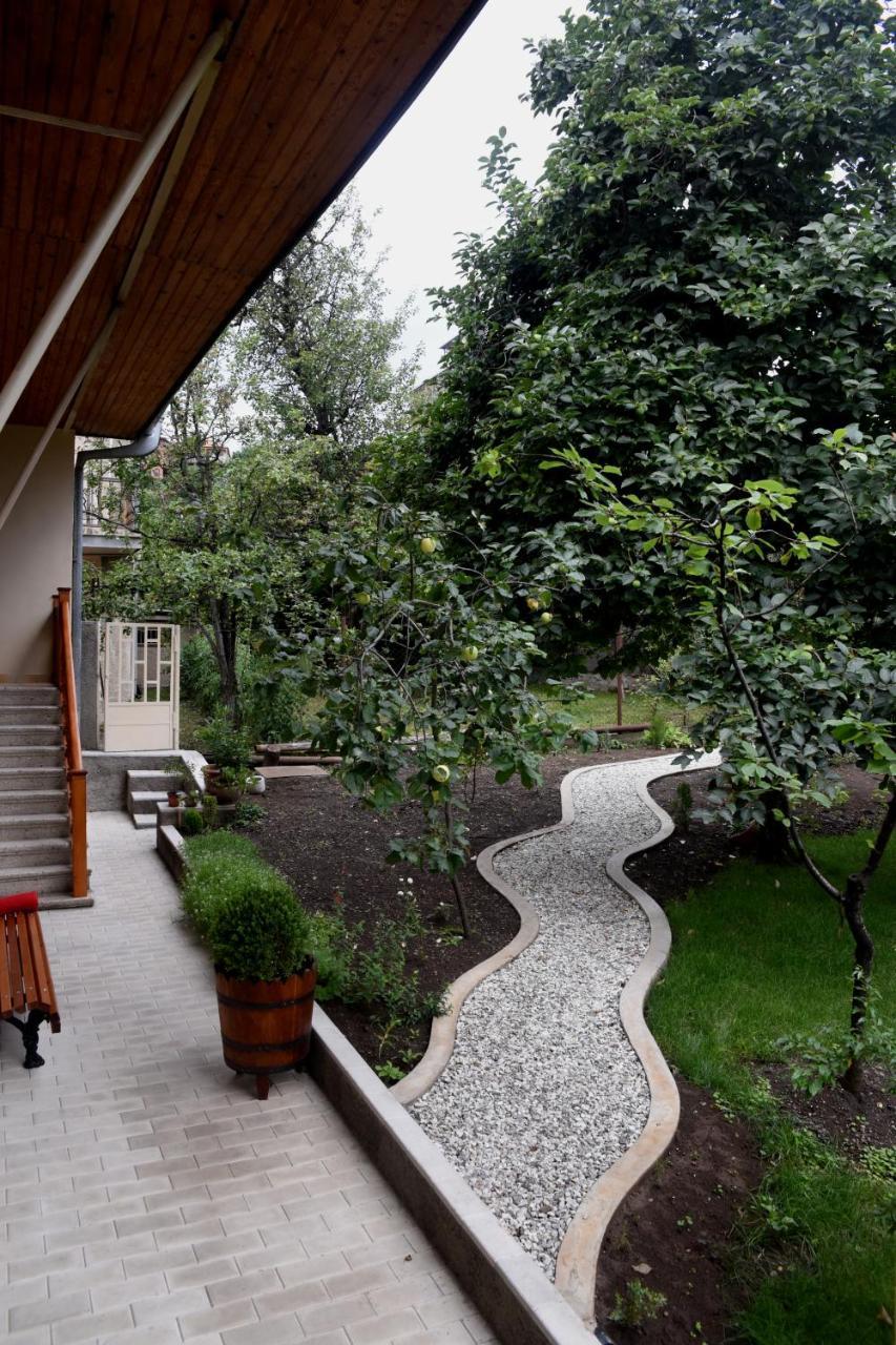 Guest House Kartuli Suli Telavi Exterior foto
