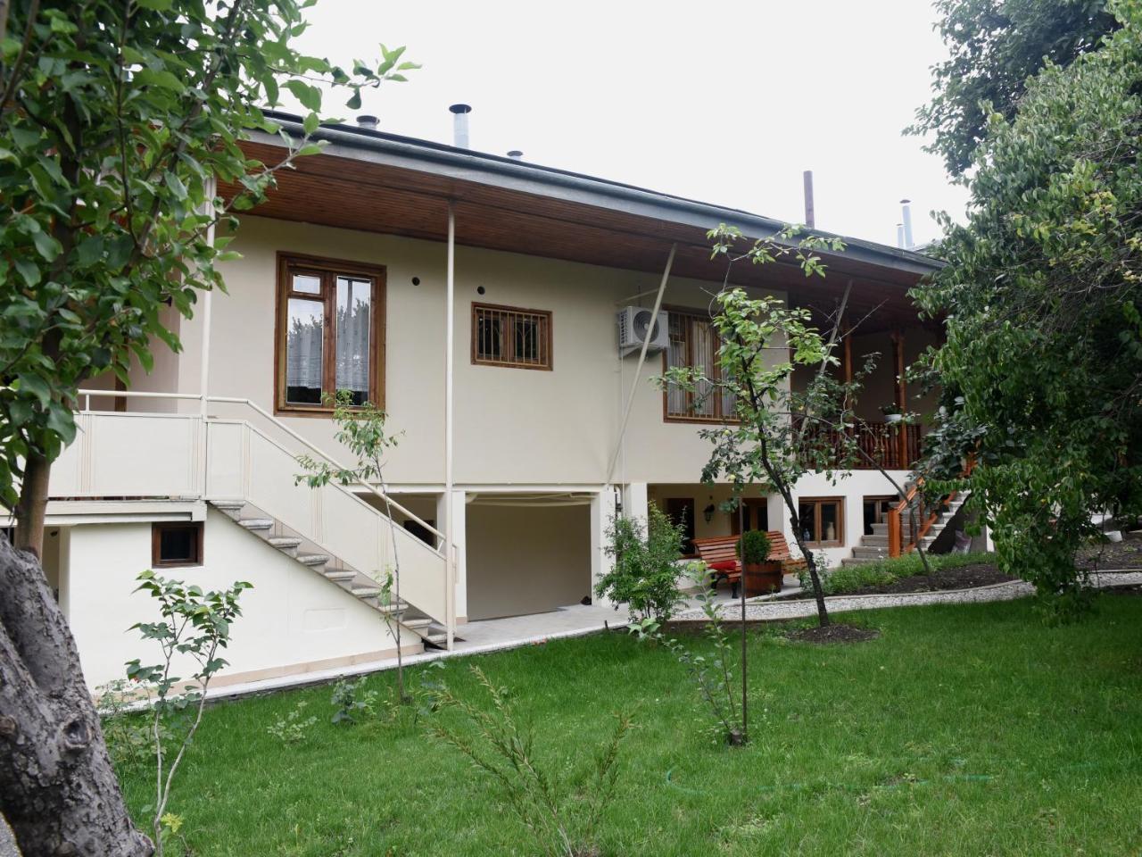 Guest House Kartuli Suli Telavi Exterior foto